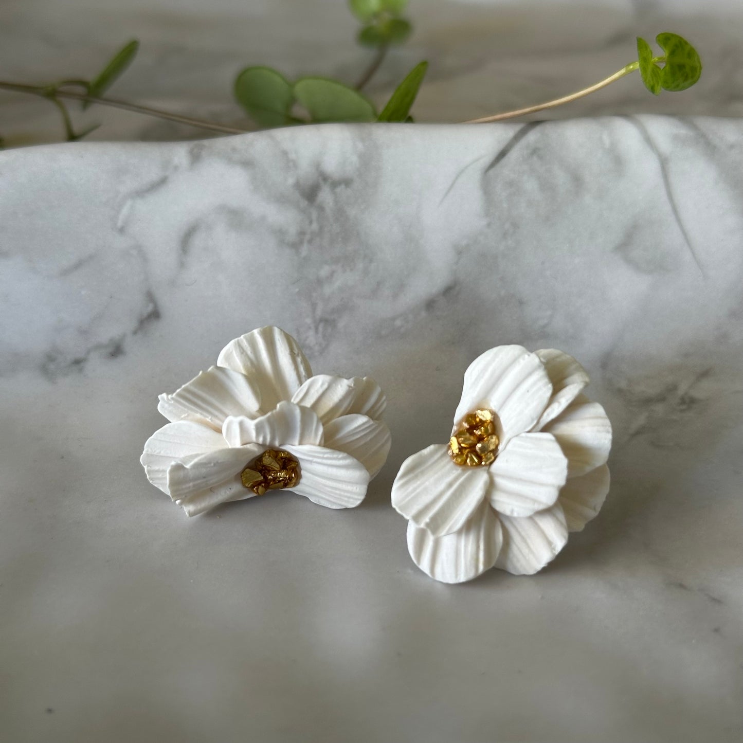 Aros Margarita (Blancos-Gold)